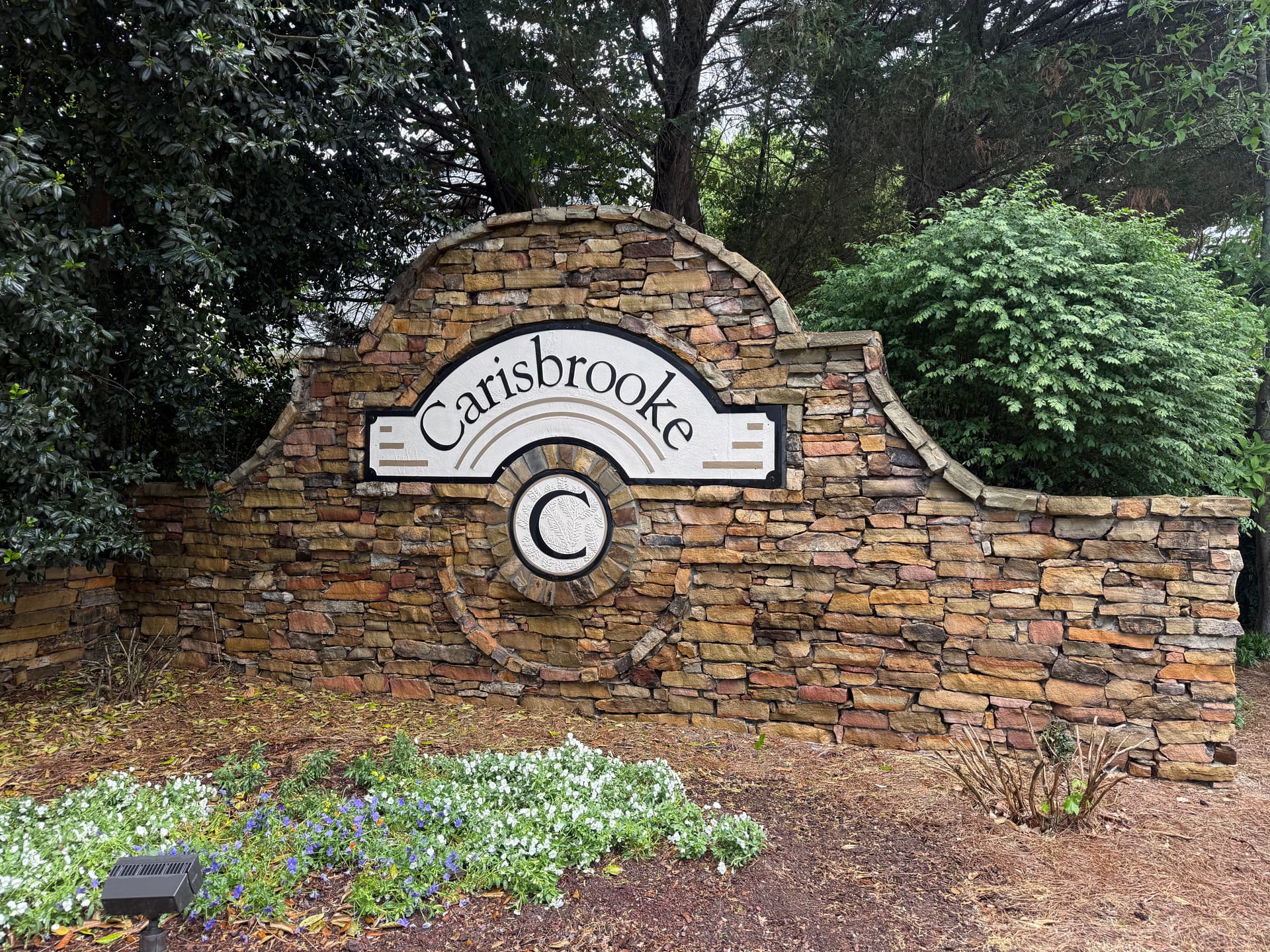 Gallery photos for Carisbrooke HOA Entrance Sign and Stonework Cleaning: Image #9