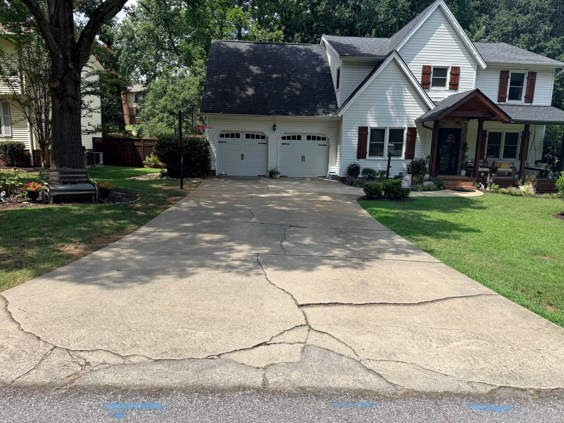 Gallery photos for Roof Cleaning and Driveway Pressure Wash on a Two-Surface Job: Image #2
