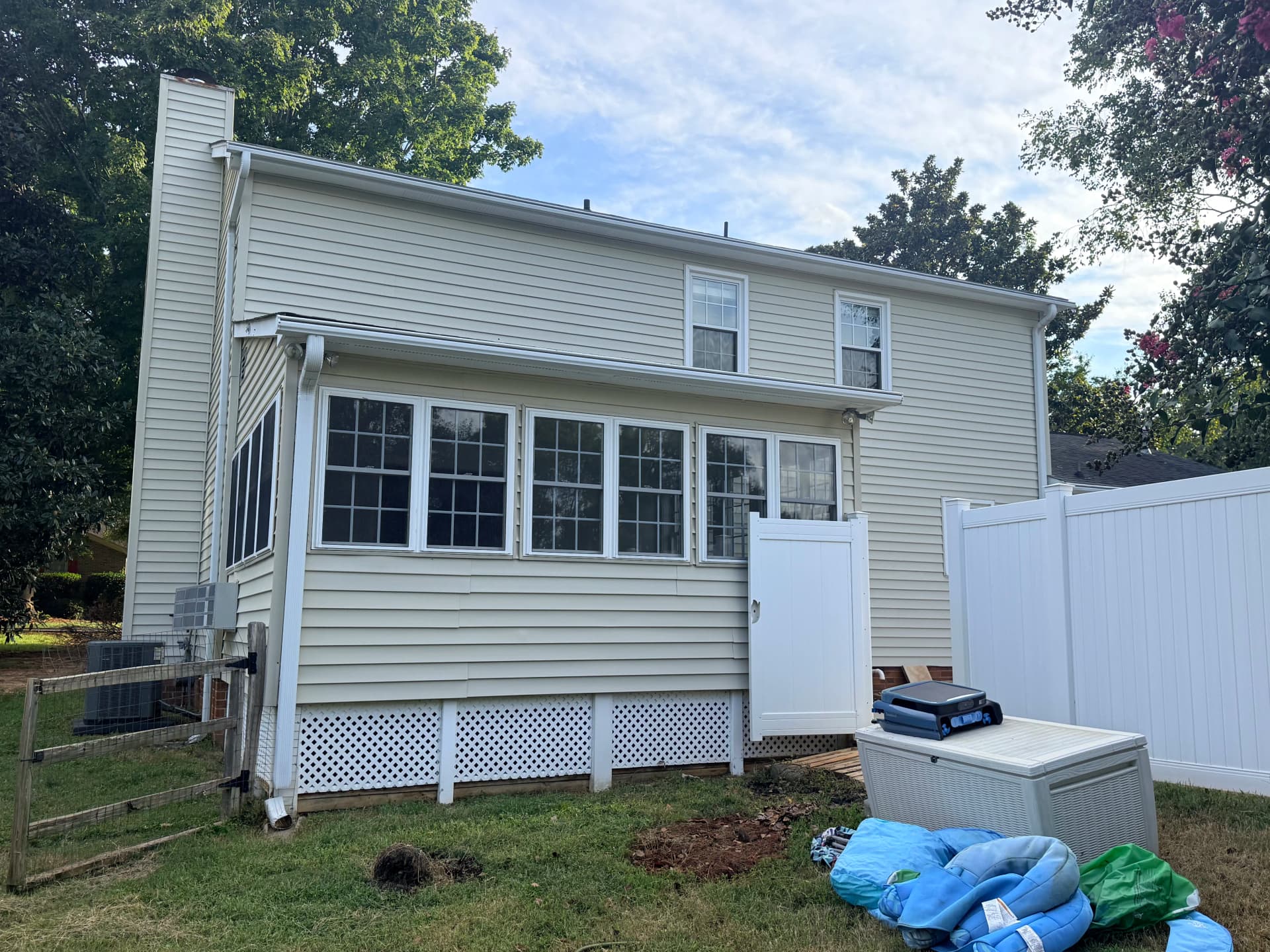 Gallery photos for House Wash and Pool Deck Cleaning on a Backyard That Needed It: Image #1