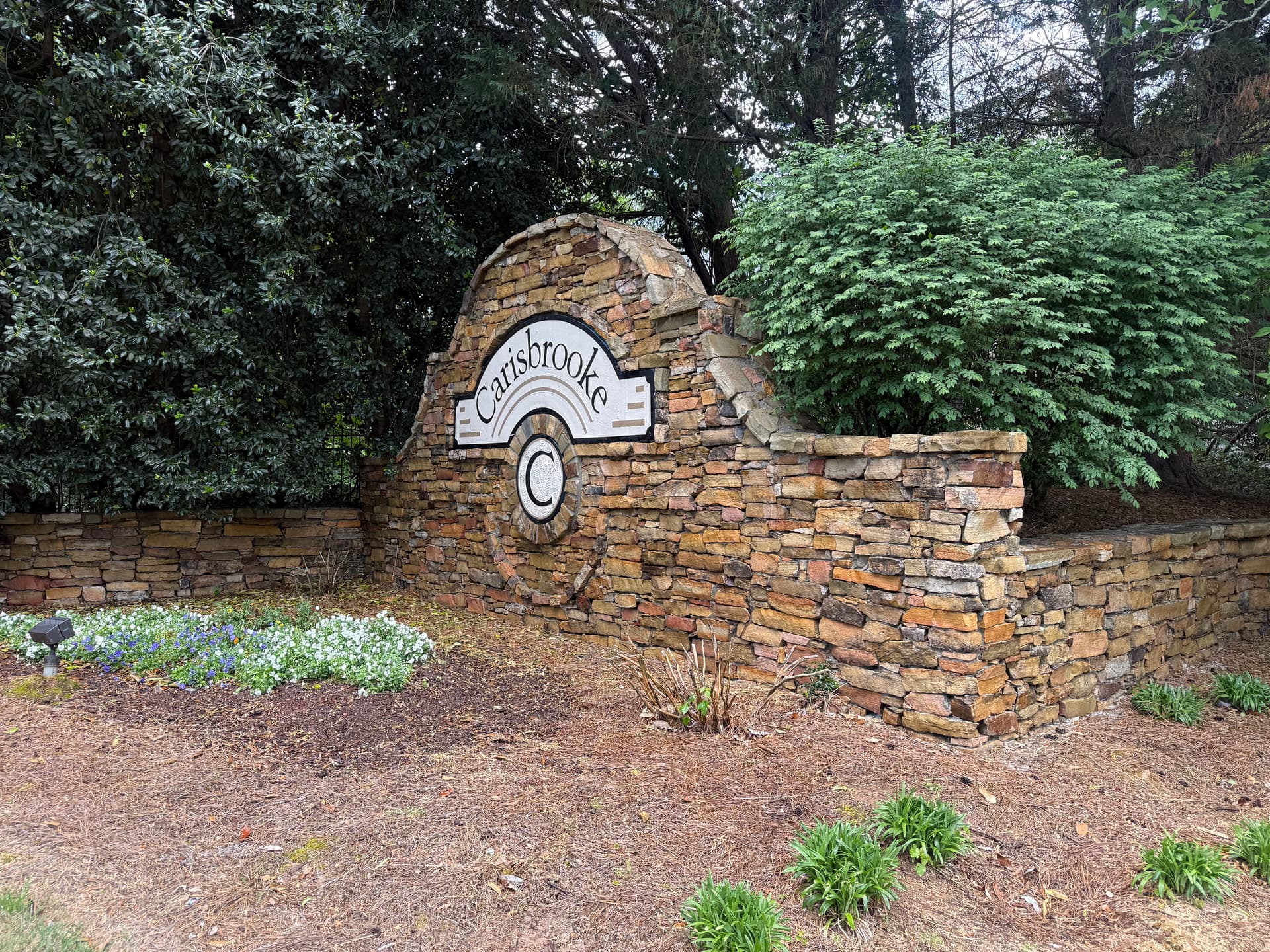 Gallery photos for Carisbrooke HOA Entrance Sign and Stonework Cleaning: Image #7
