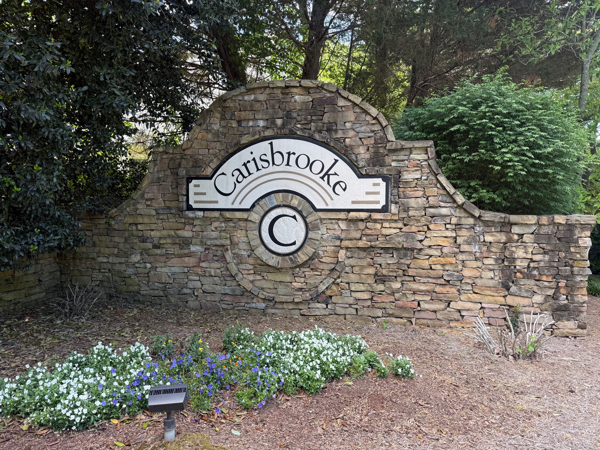 Gallery photos for Carisbrooke HOA Entrance Sign and Stonework Cleaning: Image #8