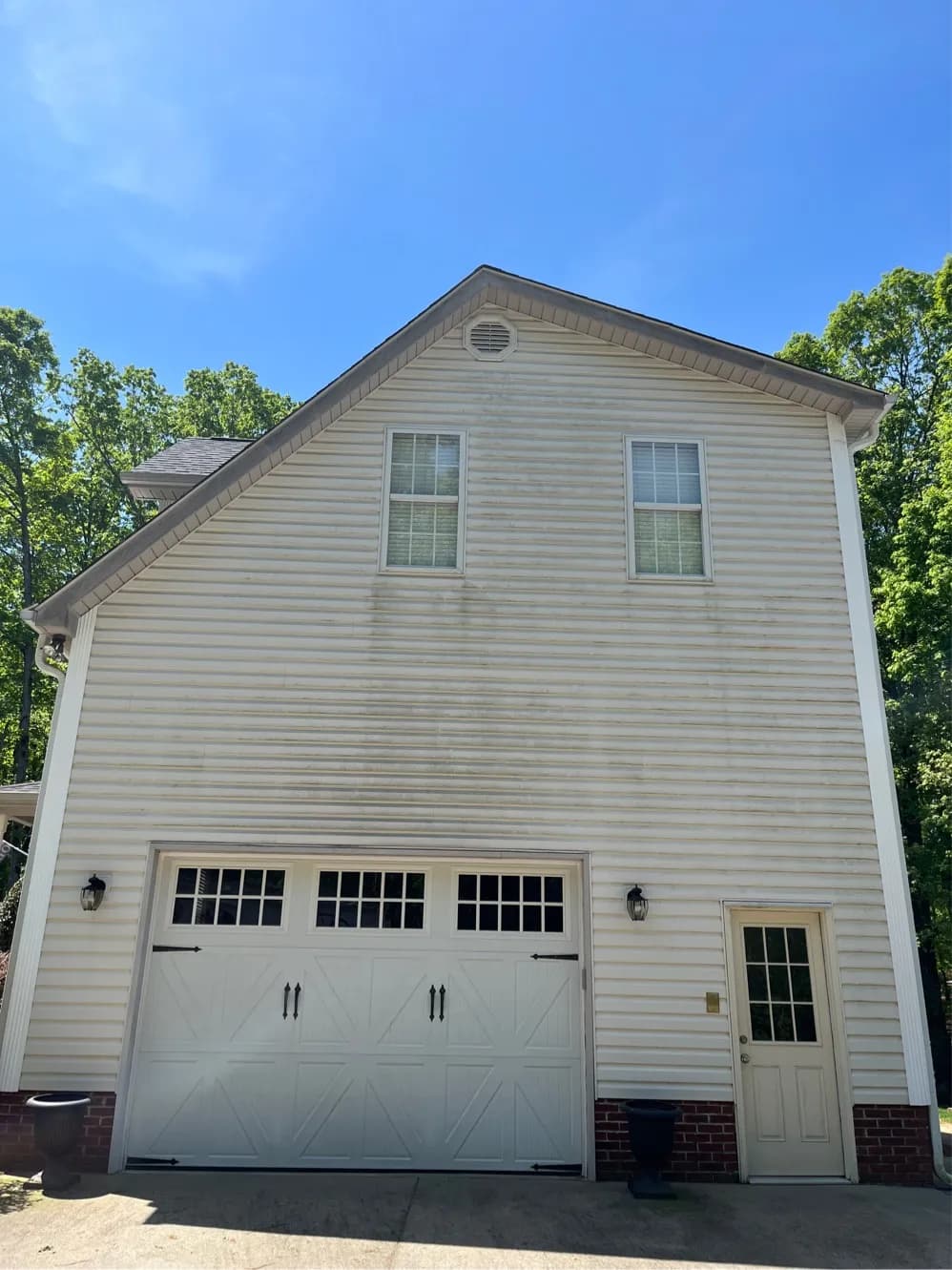 House Washing That Makes a Big Difference image