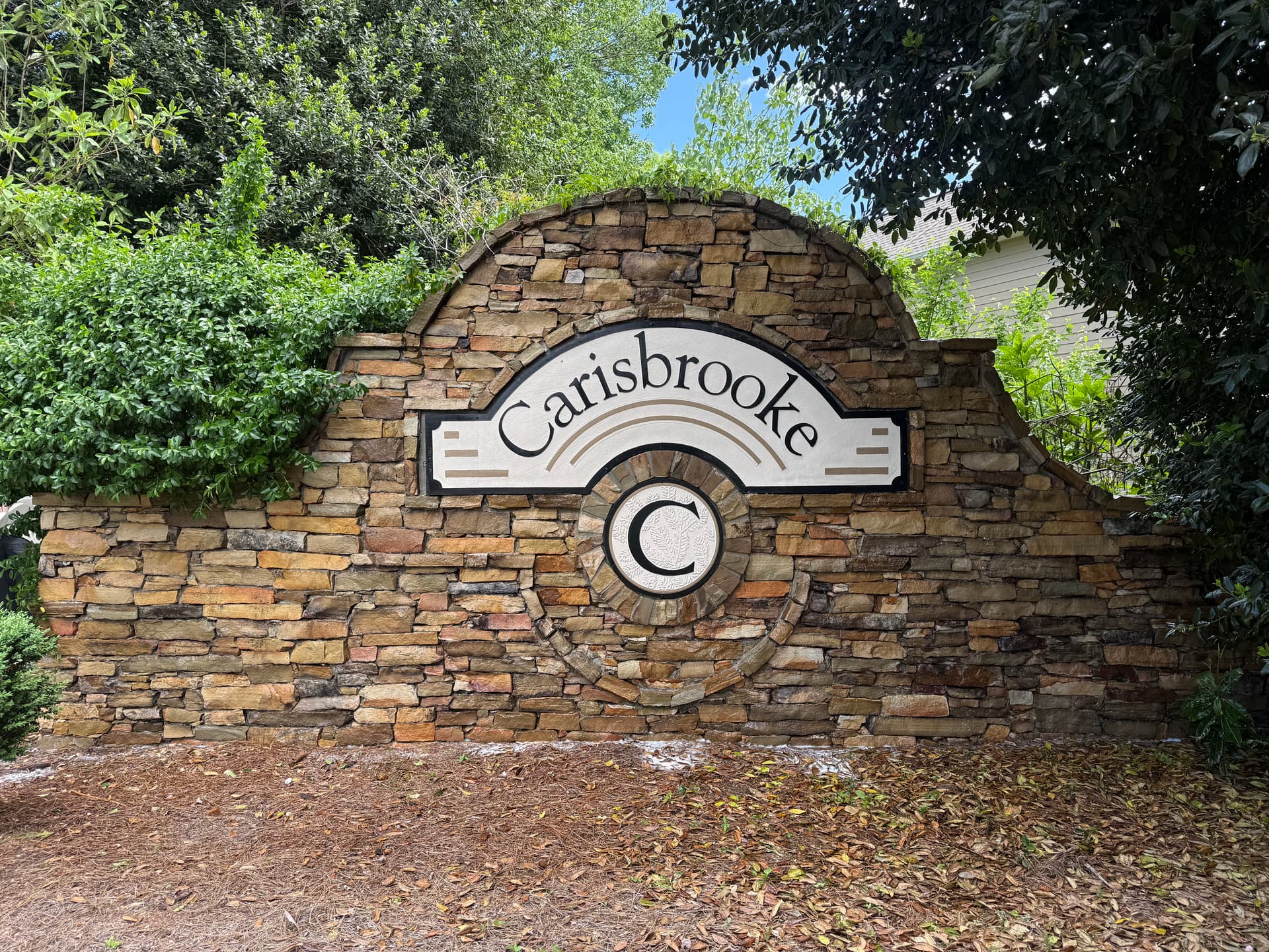 Gallery photos for Carisbrooke HOA Entrance Sign and Stonework Cleaning: Image #5