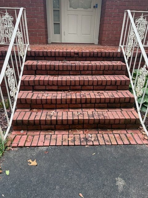 House and Steps Cleaned to Perfection image