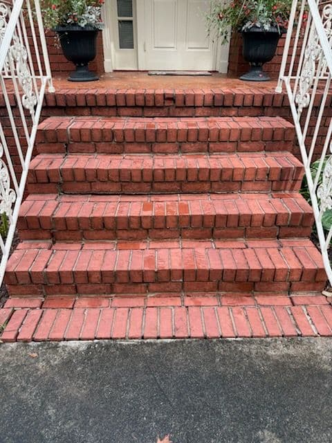Gallery photos for House and Steps Cleaned to Perfection: Image #1