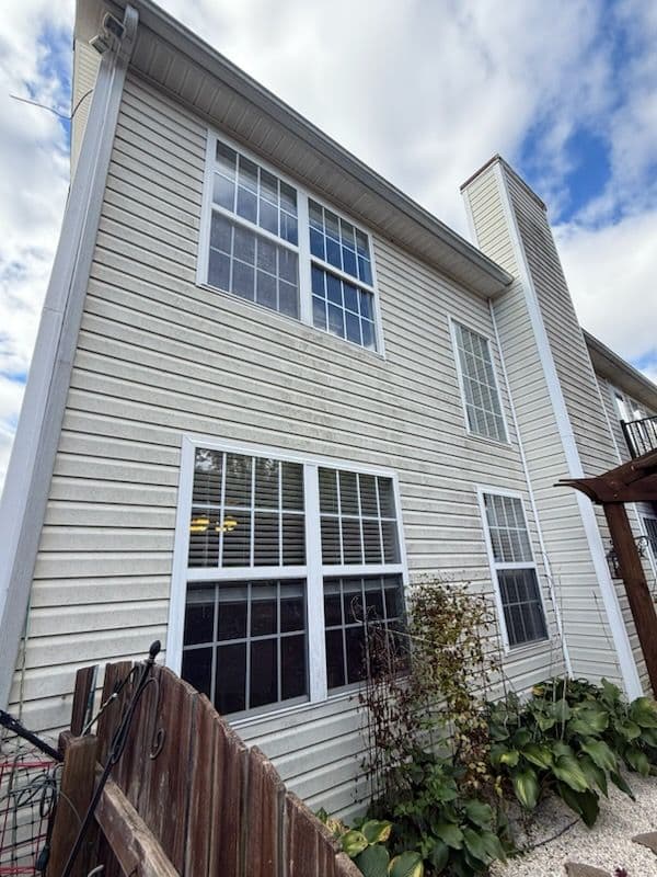 Gallery photos for Improving Curb Appeal: House Washing for Pristine Siding: Image #3