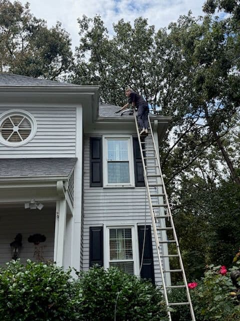 Gallery photos for Expert Roof and Gutter Care in Action: Image #3