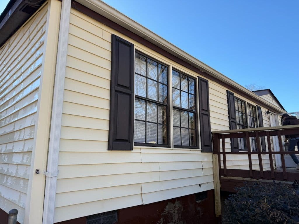 Project Softwashing Makes Siding Shine Again image