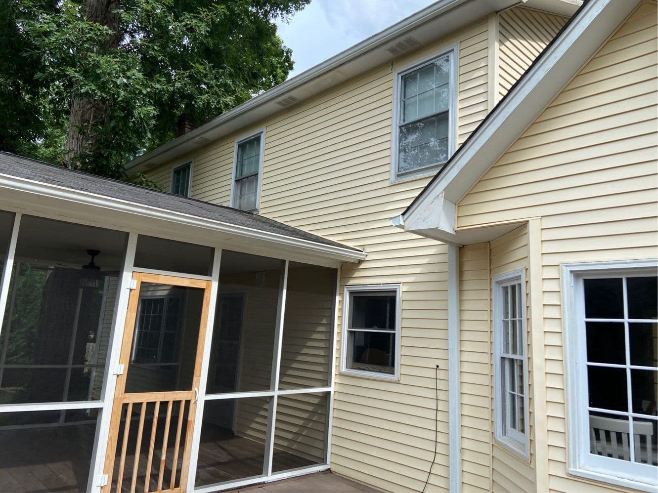 Home and Driveway Pressure Washing Project Restores Shine