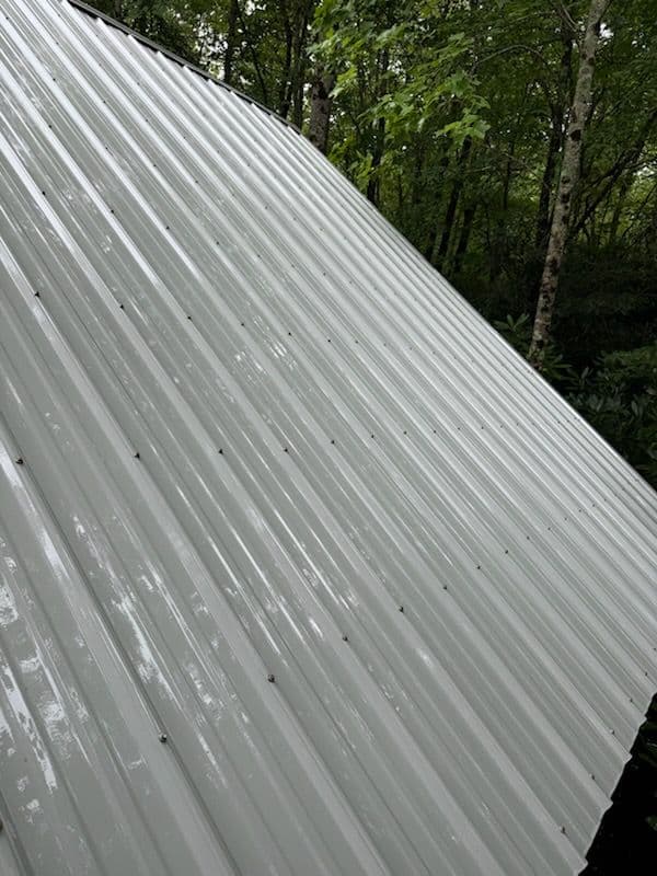Gallery photos for Transform Your Roof with Expert Cleaning: Image #3
