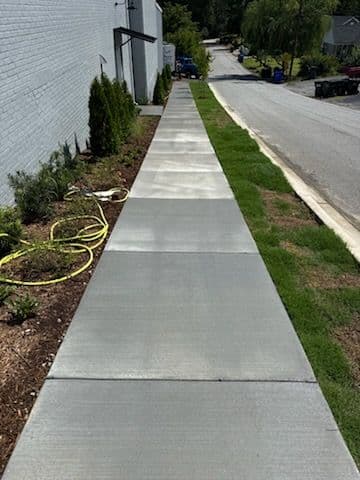 Gallery photos for Amazing Sidewalk Pressure Washing Transformation: Image #3