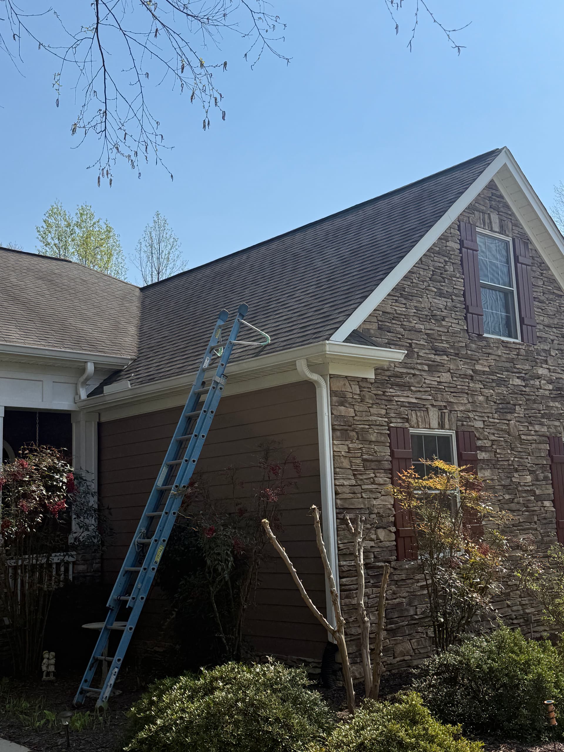 Gallery photos for Exciting Roof Cleaning Makeover: Image #4