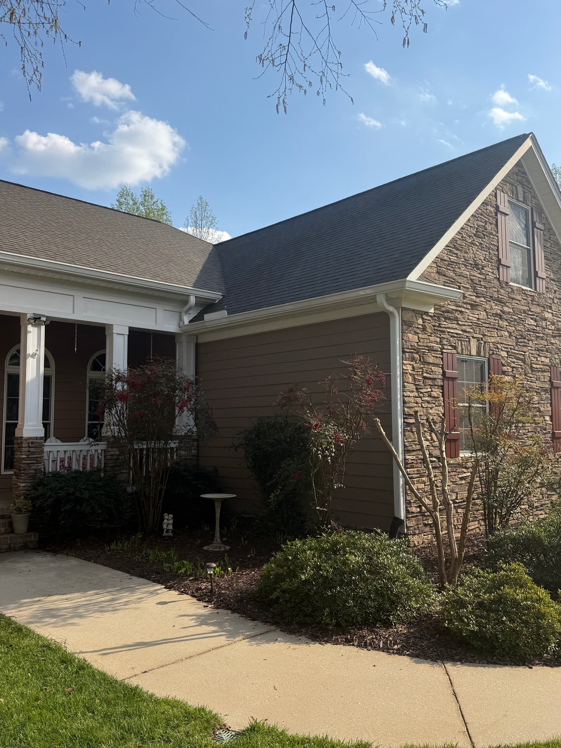 Gallery photos for Exciting Roof Cleaning Makeover: Image #5