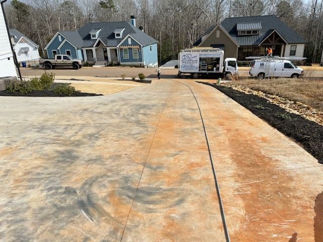 Gallery photos for Driveway Pressure Washing Mastery: Image #3