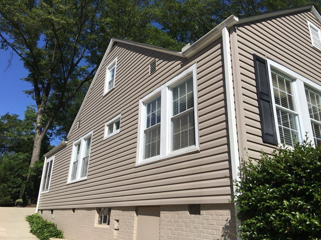 Gallery photos for Driveway and House Washing Service in Action: Image #3