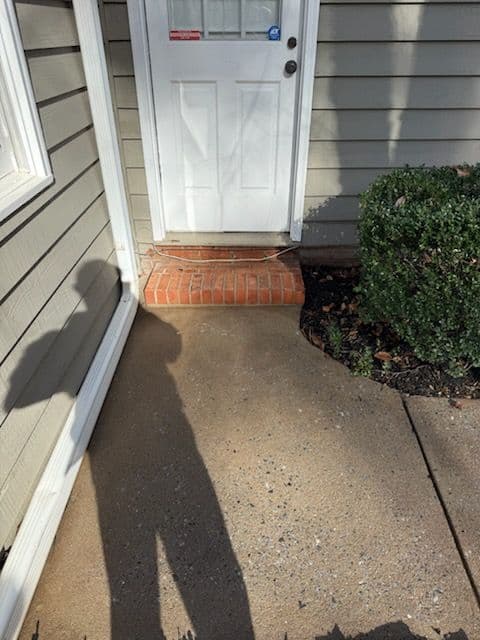 Fresh and Clean Walkway Makeover image