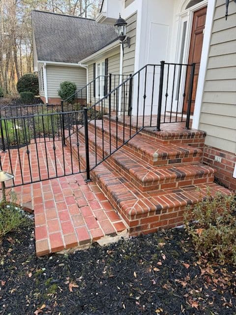 Gallery photos for Enhancing Curb Appeal with Brick Step Cleaning: Image #2