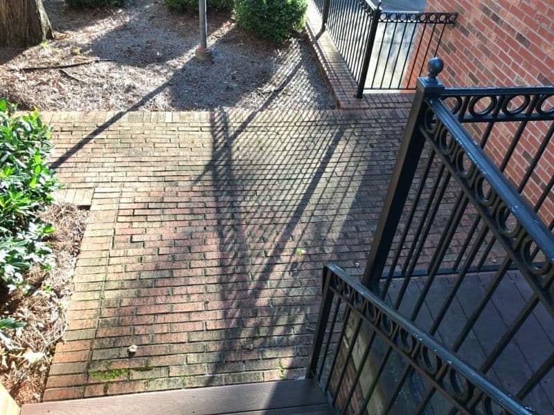 Gallery photos for Driveway and Walkway Pressure Washing for Elegant Red-Brick Home: Image #3