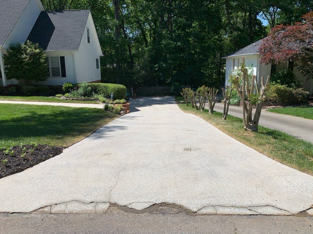 Gallery photos for Transform Your Driveway with Expert Pressure Washing: Image #2